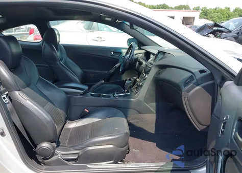 2014 Hyundai Genesis Coupe 3.8L z USA, uszkodzony, nr VIN KMHHU6KJ9EU114557